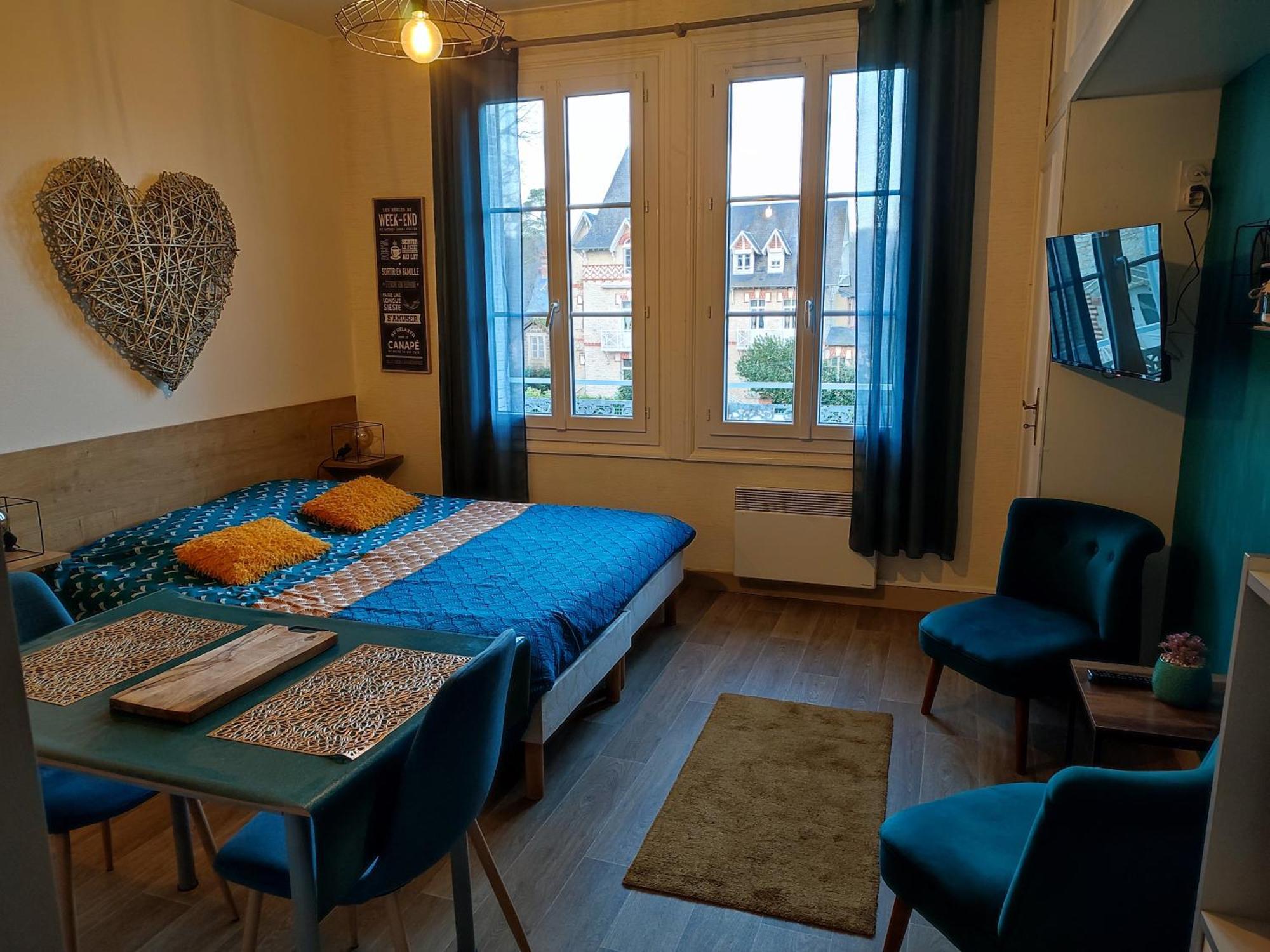 Studio 10, Tres Bien Place, Parking Wifi Gratuit Bagnoles de l'Orne Normandie Ngoại thất bức ảnh
