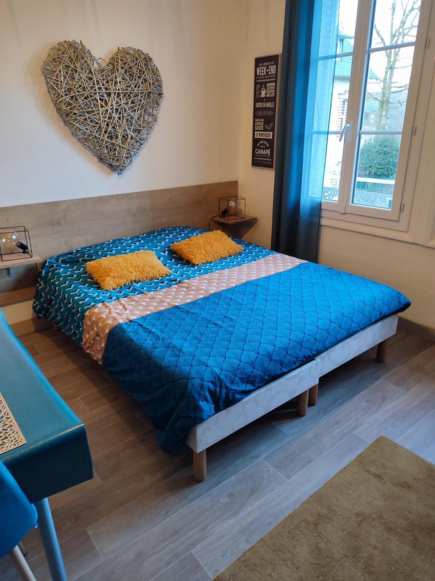 Studio 10, Tres Bien Place, Parking Wifi Gratuit Bagnoles de l'Orne Normandie Ngoại thất bức ảnh